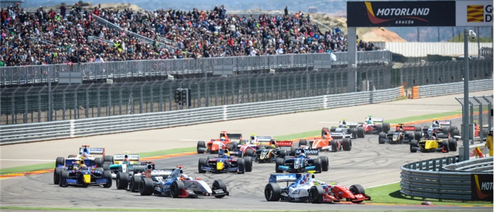 Multitudinario y emocionante fin de semana de carreras con las World Series en MotorLand Multitudinario y emocionante fin de semana de carreras con las World Series en MotorLand