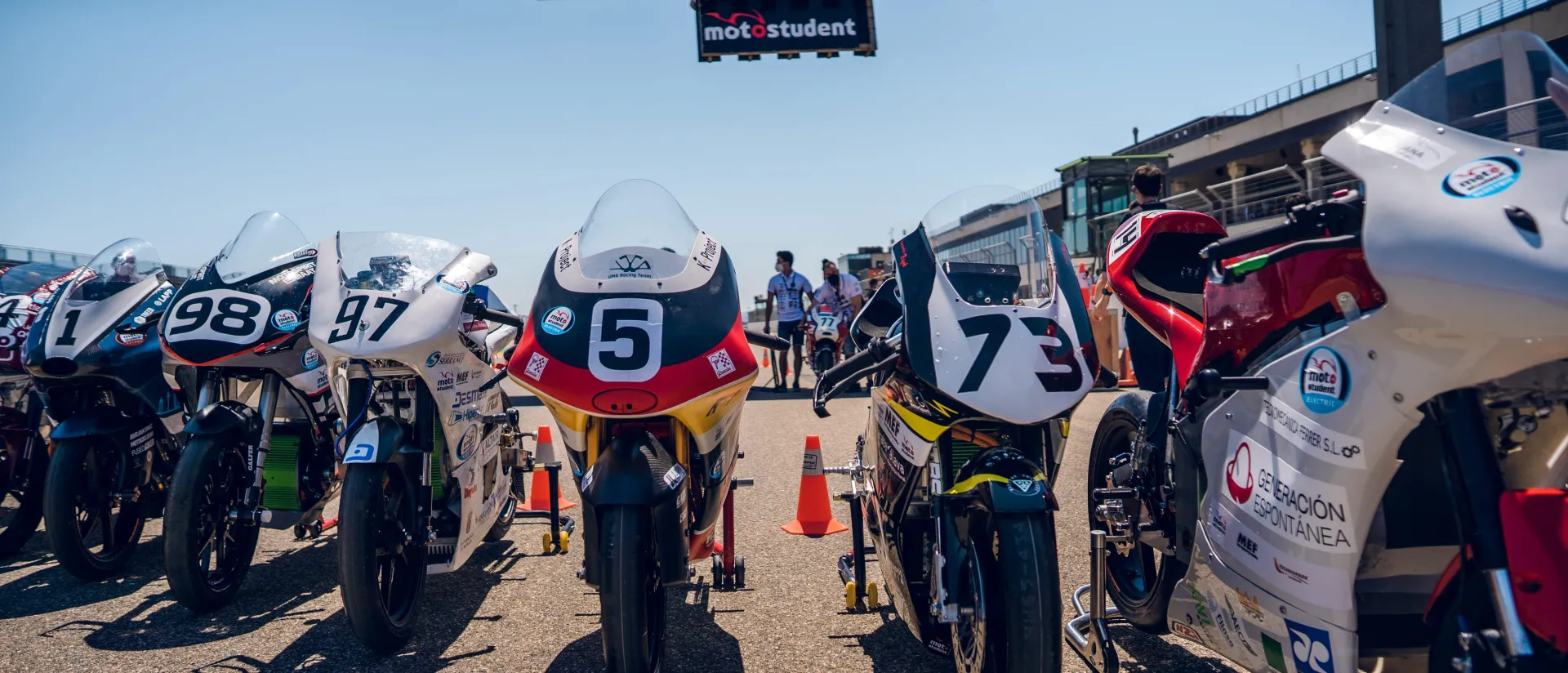 Ya está aquí la VII Edición de MotoStudent en MotorLand Aragón con 80 universidades de 19 países y 4 continentes Ya está aquí la VII Edición de MotoStudent en MotorLand Aragón con 80 universidades de 19 países y 4 continentes