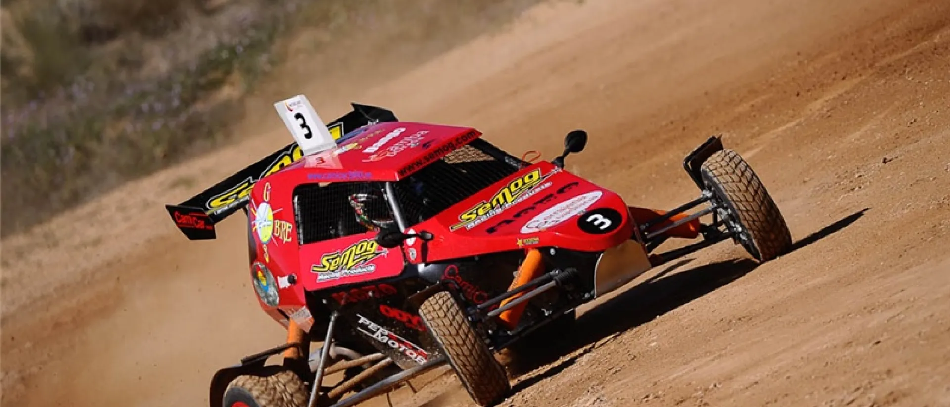 Intensa y emocionante jornada de apertura del Campeonato de España de Autocross
