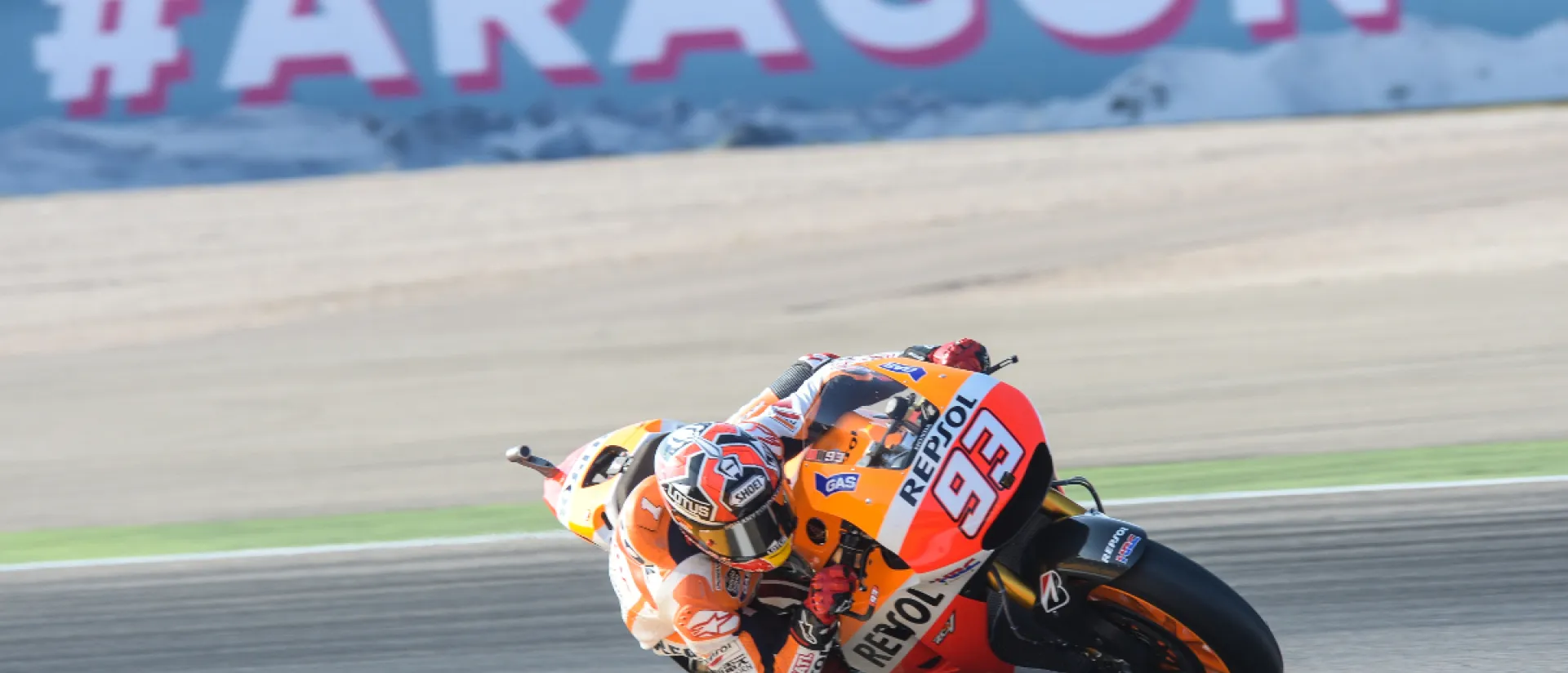 Márquez firma una pole de record en el Gran Premio Movistar de Aragón de MotoGP Márquez firma una pole de record en el Gran Premio Movistar de Aragón de MotoGP