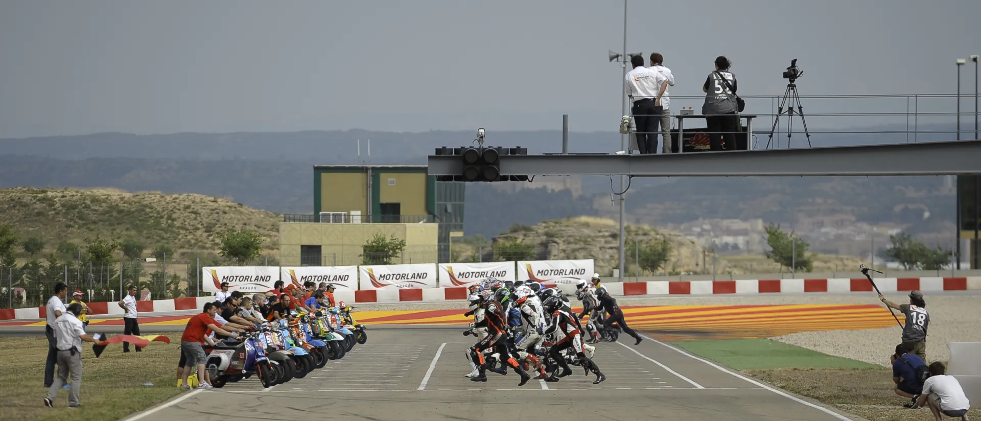 Hasta 34 equipos y casi 100 pilotos se citan en la VI edición de las 6h Vespa de MotorLand Hasta 34 equipos y casi 100 pilotos se citan en la VI edición de las 6h Vespa de MotorLand