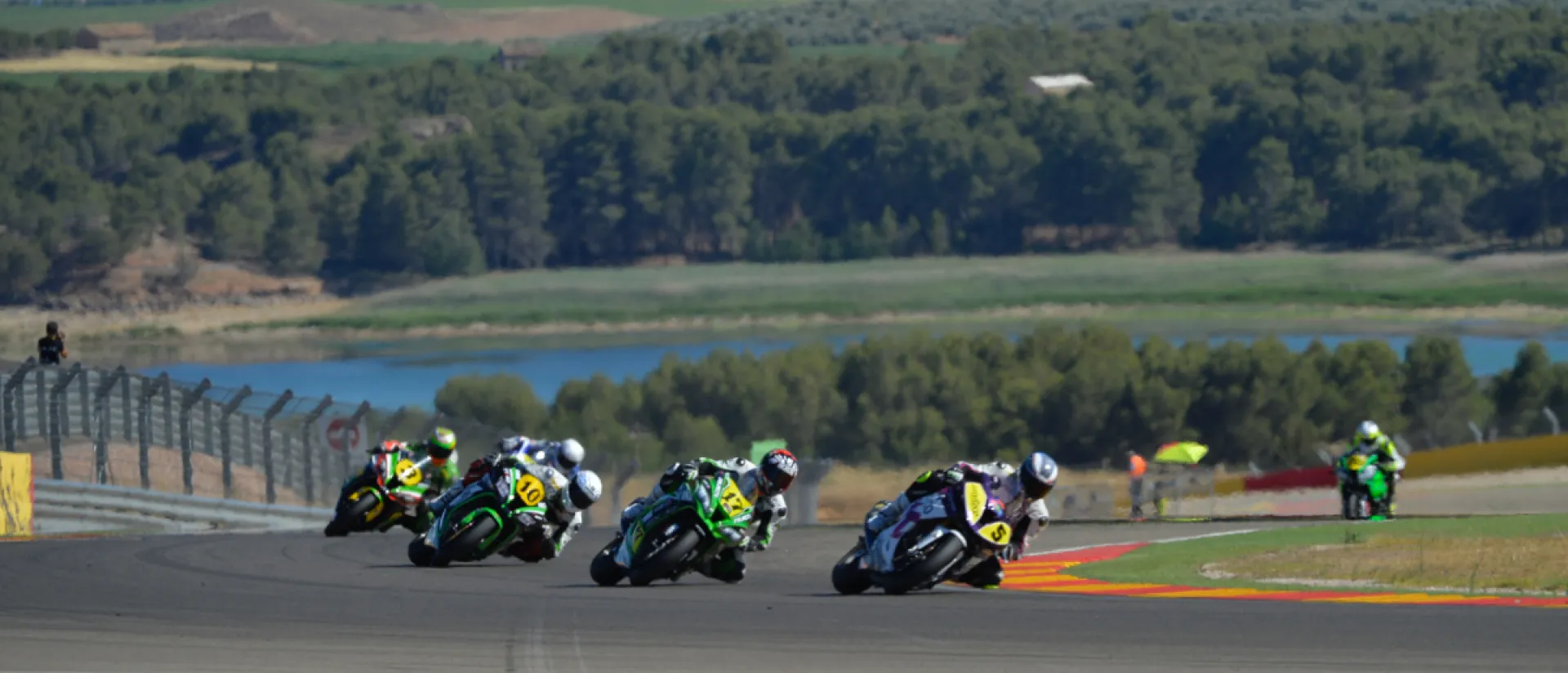 Gran arranque del Nacional de Velocidad en MotorLand con dos carreras y 10 horas de acción Gran arranque del Nacional de Velocidad en MotorLand con dos carreras y 10 horas de acción