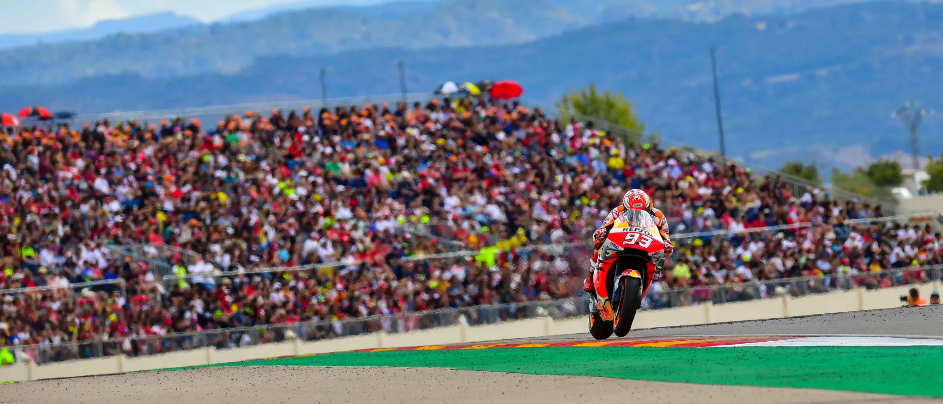 Victorias de Marquez, Binder y Canet en un emocionante Gran Premio de Aragón de MotoGP en MotorLand Victorias de Marquez, Binder y Canet en un emocionante Gran Premio de Aragón de MotoGP en MotorLand