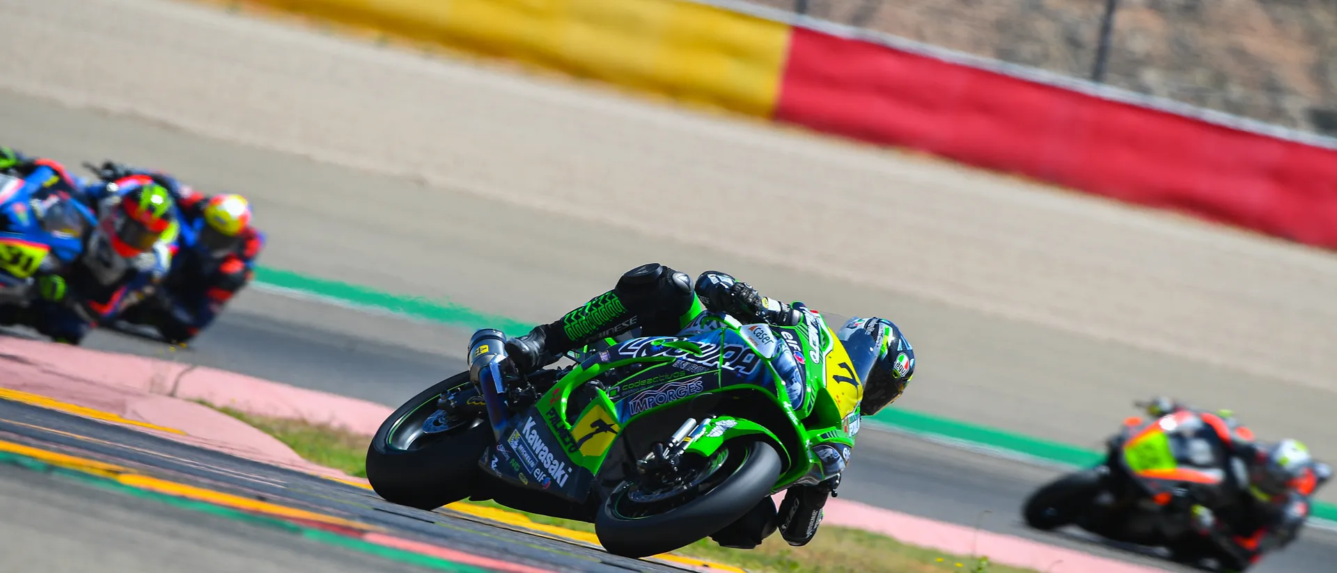 Los pilotos del Campeonato de España Cetelem de Superbike brillan en MotorLand Los pilotos del Campeonato de España Cetelem de Superbike brillan en MotorLand