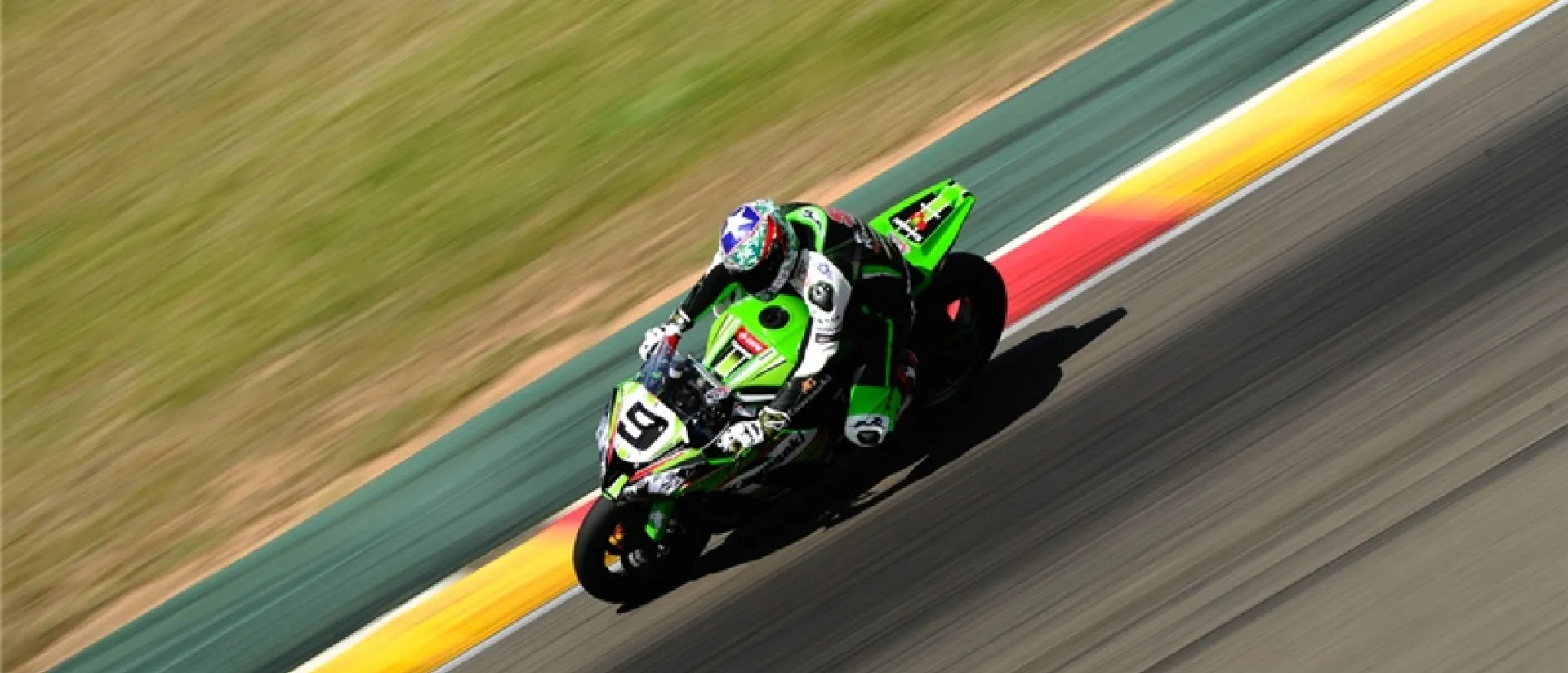 Emoción en las cinco carreras del FIM CEV Repsol que despiden un gran fin de semana de motociclismo en MotorLand Emoción en las cinco carreras del FIM CEV Repsol que despiden un gran fin de semana de motociclismo en MotorLand