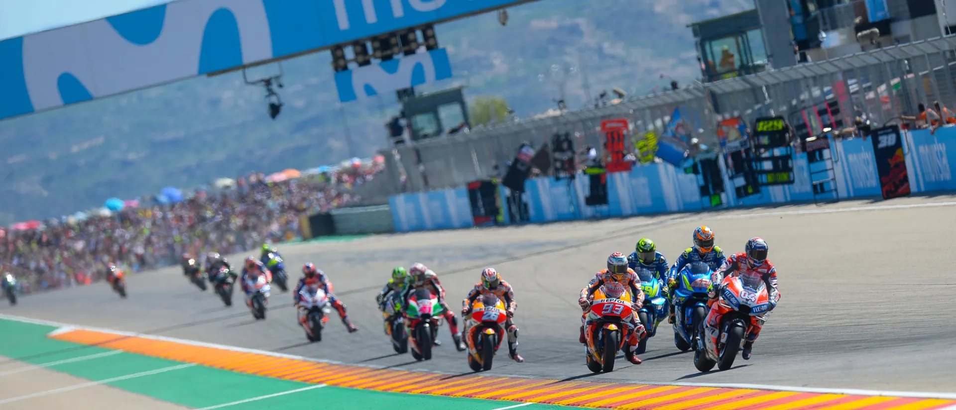 John Tracy, ex vicepresidente de la multinacional aeronáutica BOEING, estará presente en MotorLand durante el Gran Premio Michelin de Aragón de MotoGP John Tracy, ex vicepresidente de la multinacional aeronáutica BOEING, estará presente en MotorLand durante el Gran Premio Michelin de Aragón de MotoGP