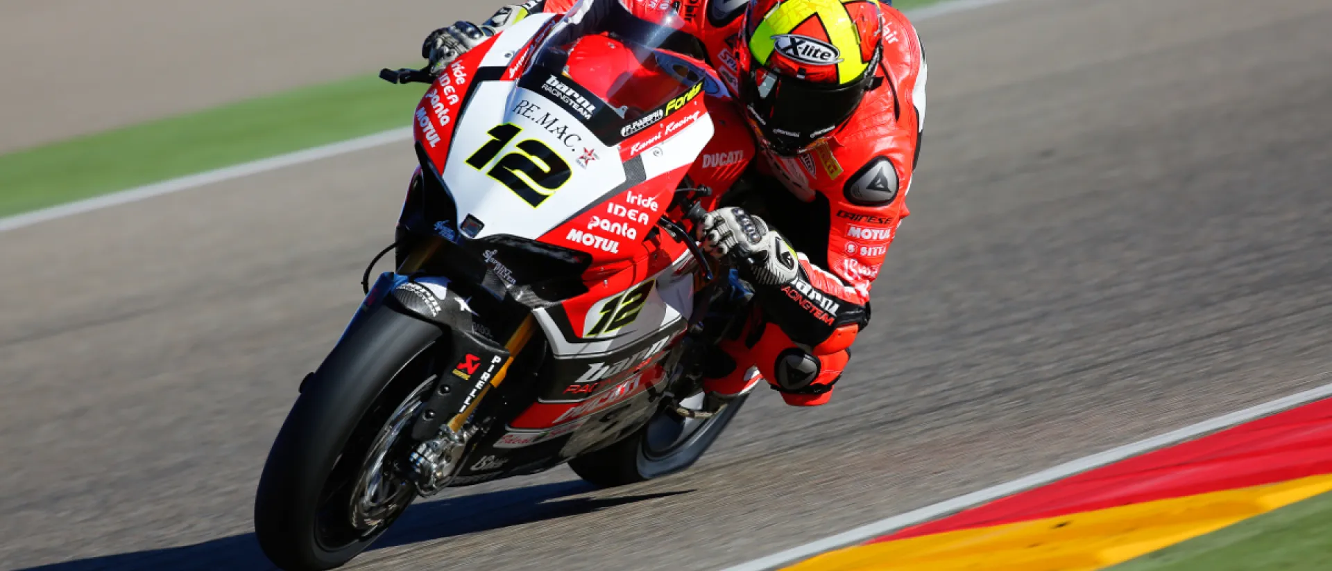 Xavi Forés llega lanzado a la cita de Superbikes en MotorLand Xavi Forés llega lanzado a la cita de Superbikes en MotorLand