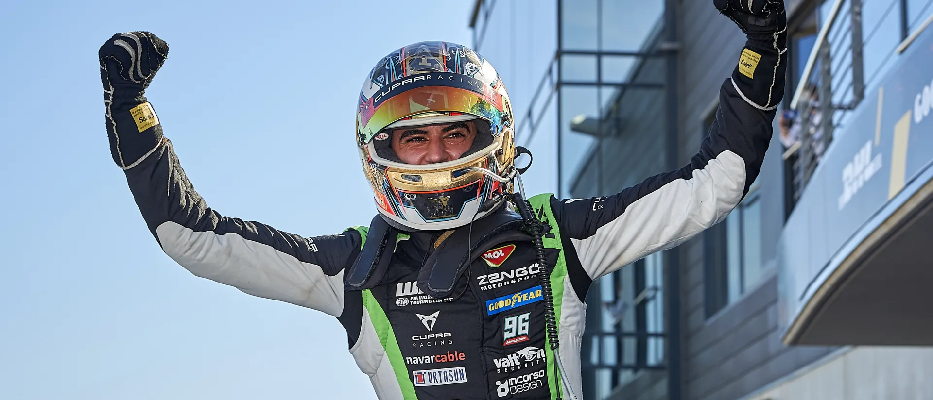 Victorias para Vernay, Azcona y Björk en el WTCR tras un intenso fin de semana en MotorLand