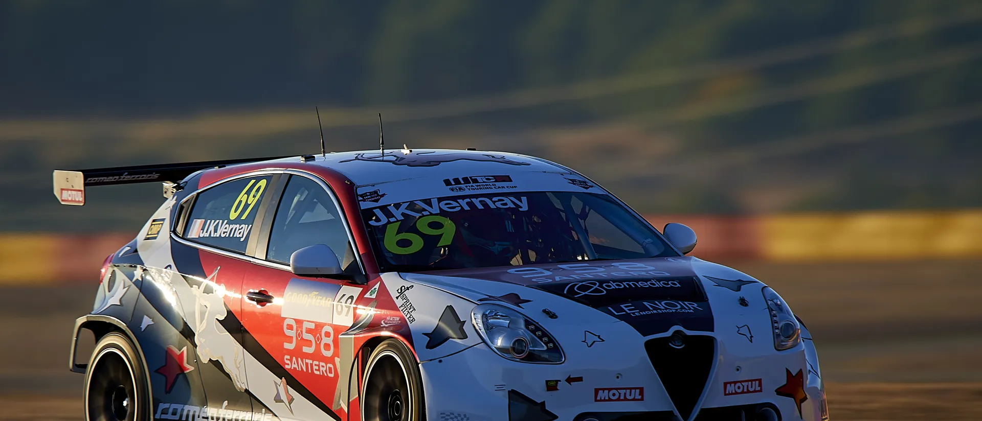 Jean-Karl Vernay se hace con la pole del WTCR en MotorLand 
