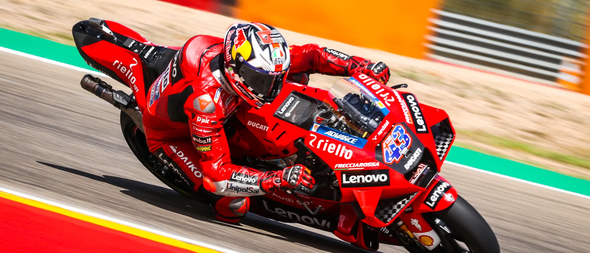 Jack Miller domina los entrenamientos libres del primer día de MotoGP Jack Miller domina los entrenamientos libres del primer día de MotoGP