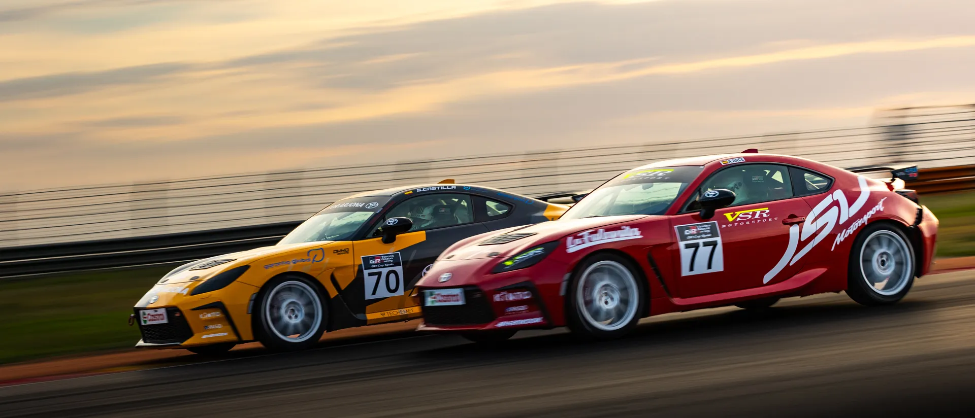 El Racing Weekend prepara un paraíso de la velocidad en MotorLand con ambiente en el paddock, Fan Zone y muchas carreras