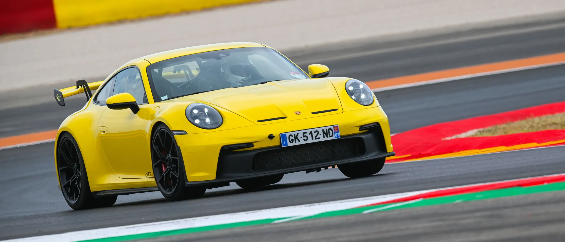 Estreno del reasfaltado de MotorLand Aragón con las tandas del Club France Porsche Estreno del reasfaltado de MotorLand Aragón con las tandas del Club France Porsche