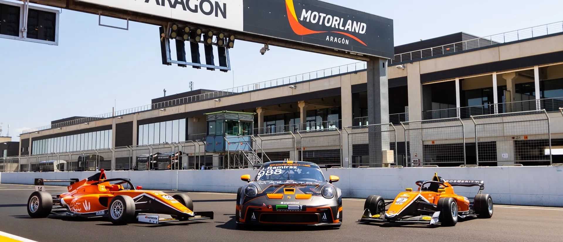 La primera cita de NAPA Racing Weekend promete emociones fuertes en MotorLand Aragón La primera cita de NAPA Racing Weekend promete emociones fuertes en MotorLand Aragón