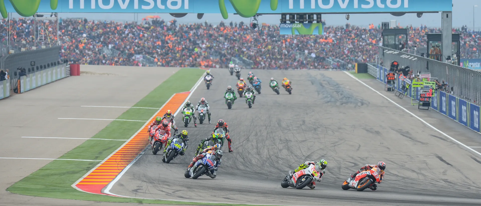 Más de 6.000 personas trabajarán en MotorLand durante el Gran Premio Movistar de Aragón Más de 6.000 personas trabajarán en MotorLand durante el Gran Premio Movistar de Aragón