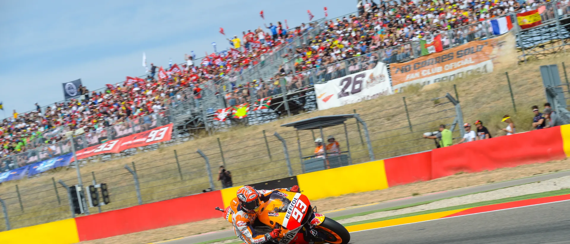 Poles de récord de Márquez, Rabat y Bastianini en el Gran Premio Movistar de Aragón de MotoGP Poles de récord de Márquez, Rabat y Bastianini en el Gran Premio Movistar de Aragón de MotoGP