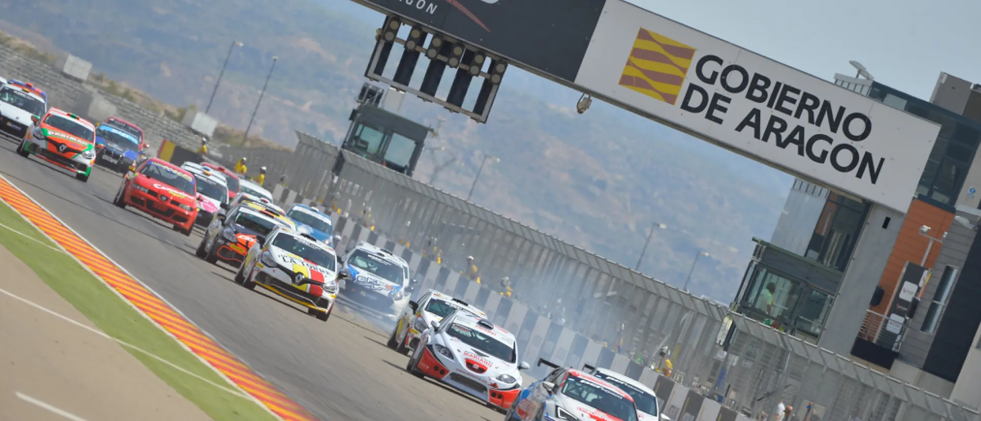 El Trofeo Aniversario brinda un gran fin de semana de automovilismo y motociclismo en MotorLand El Trofeo Aniversario brinda un gran fin de semana de automovilismo y motociclismo en MotorLand