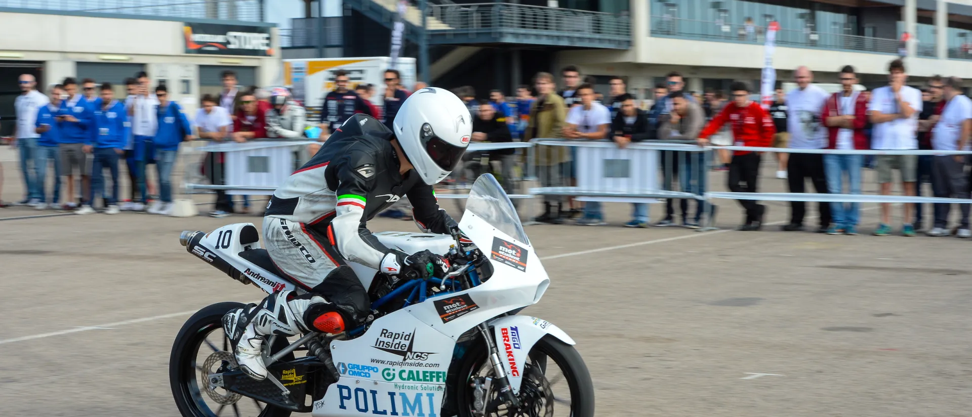 Arranca el evento de MotoStudent en MotorLand Aragón Arranca el evento de MotoStudent en MotorLand Aragón
