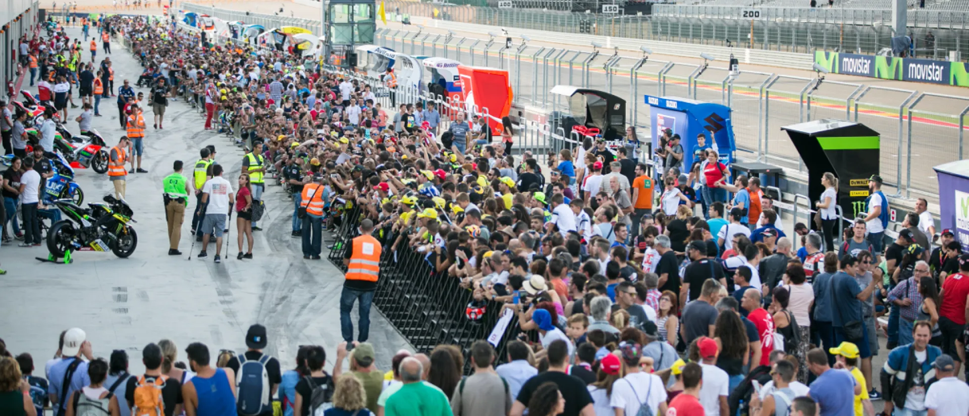 MotorLand celebrará un pit lane walk abierto al público el jueves del Gran Premio Movistar de Aragón de MotoGP MotorLand celebrará un pit lane walk abierto al público el jueves del Gran Premio Movistar de Aragón de MotoGP
