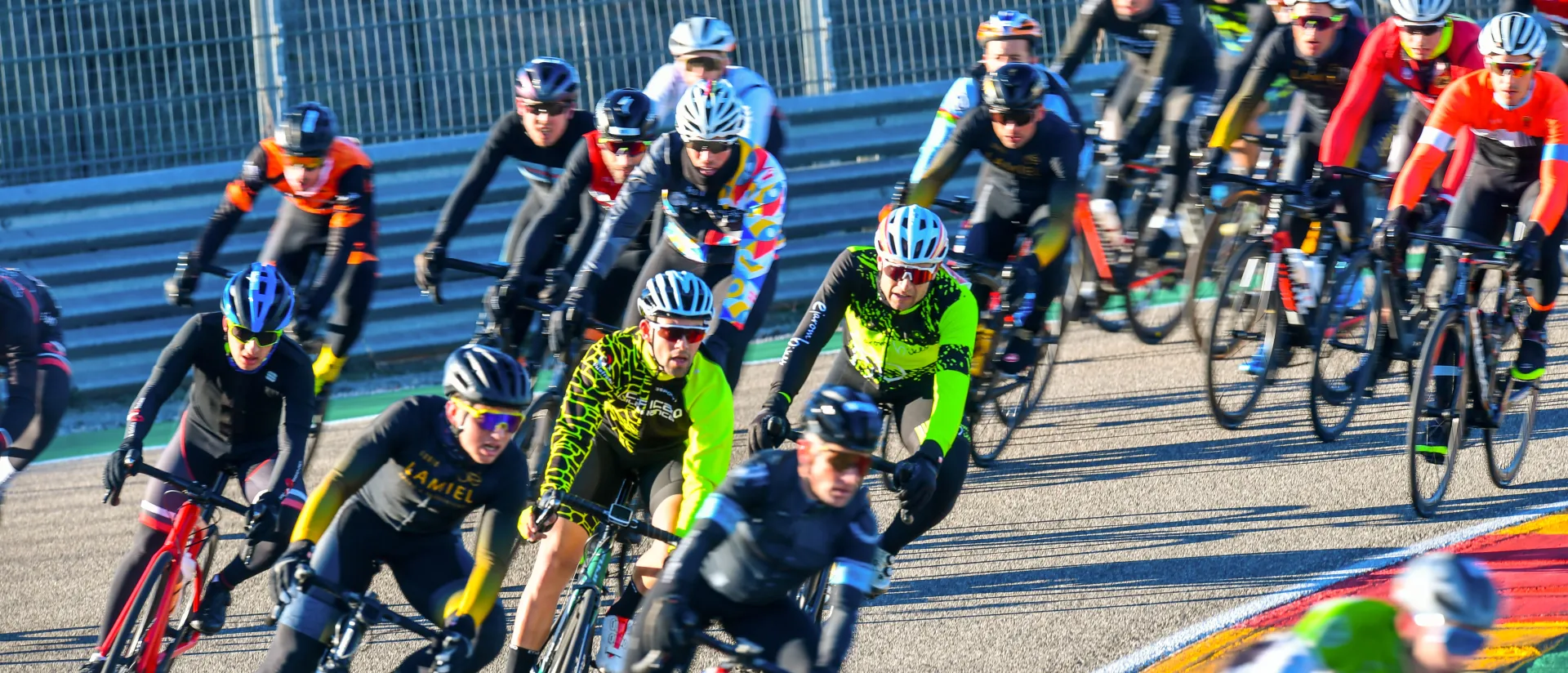 La Invernal de Motorland Aragón, carreras solidarias, actividades gratuitas en el paddock y sorteos para todos los participantes La Invernal de Motorland Aragón, carreras solidarias, actividades gratuitas en el paddock y sorteos para todos los participantes