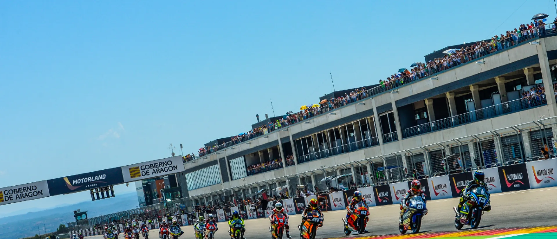 Doblete de Pons y victorias de Fernández, Rueda y Muñoz en el FIM CEV Repsol en MotorLand
