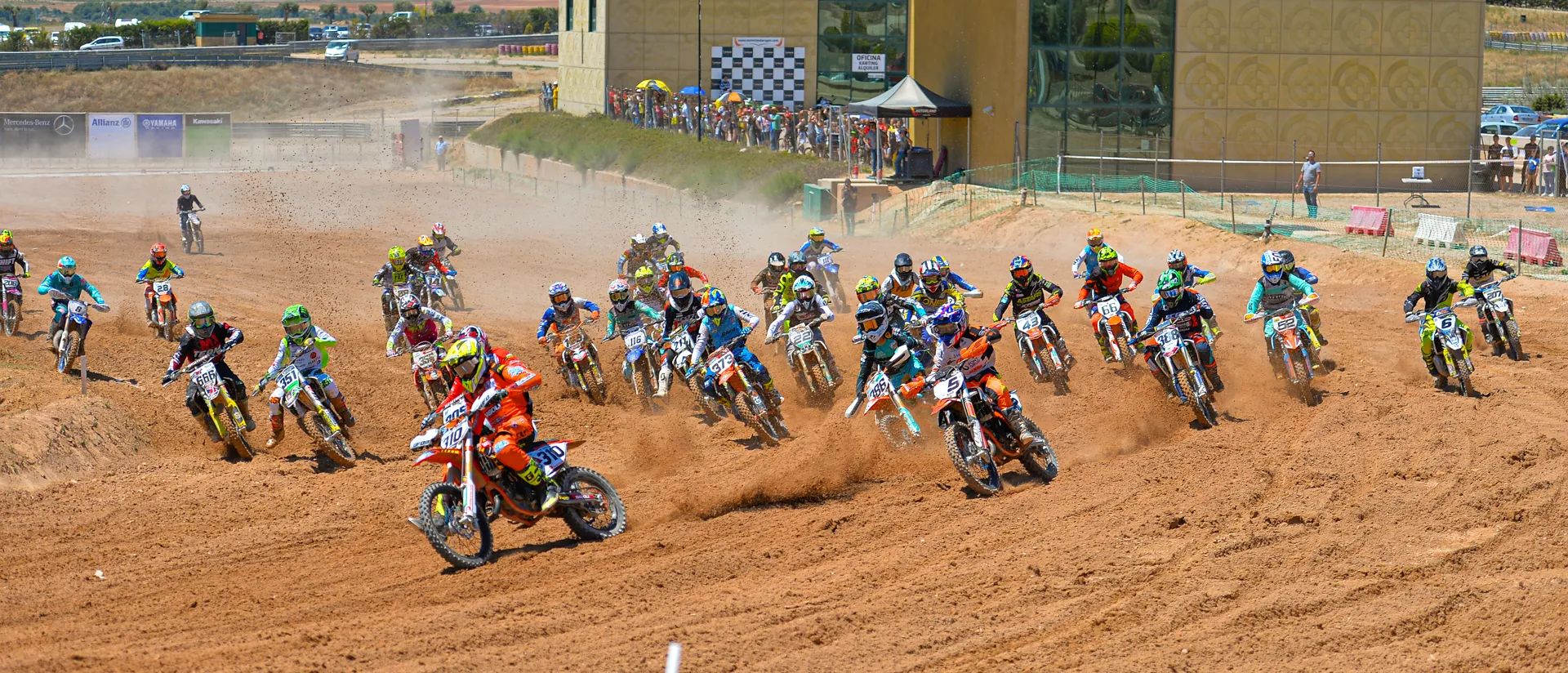 MotorLand reunirá este domingo en torno a 60 pilotos en el Campeonato de Aragón de Motocross MotorLand reunirá este domingo en torno a 60 pilotos en el Campeonato de Aragón de Motocross