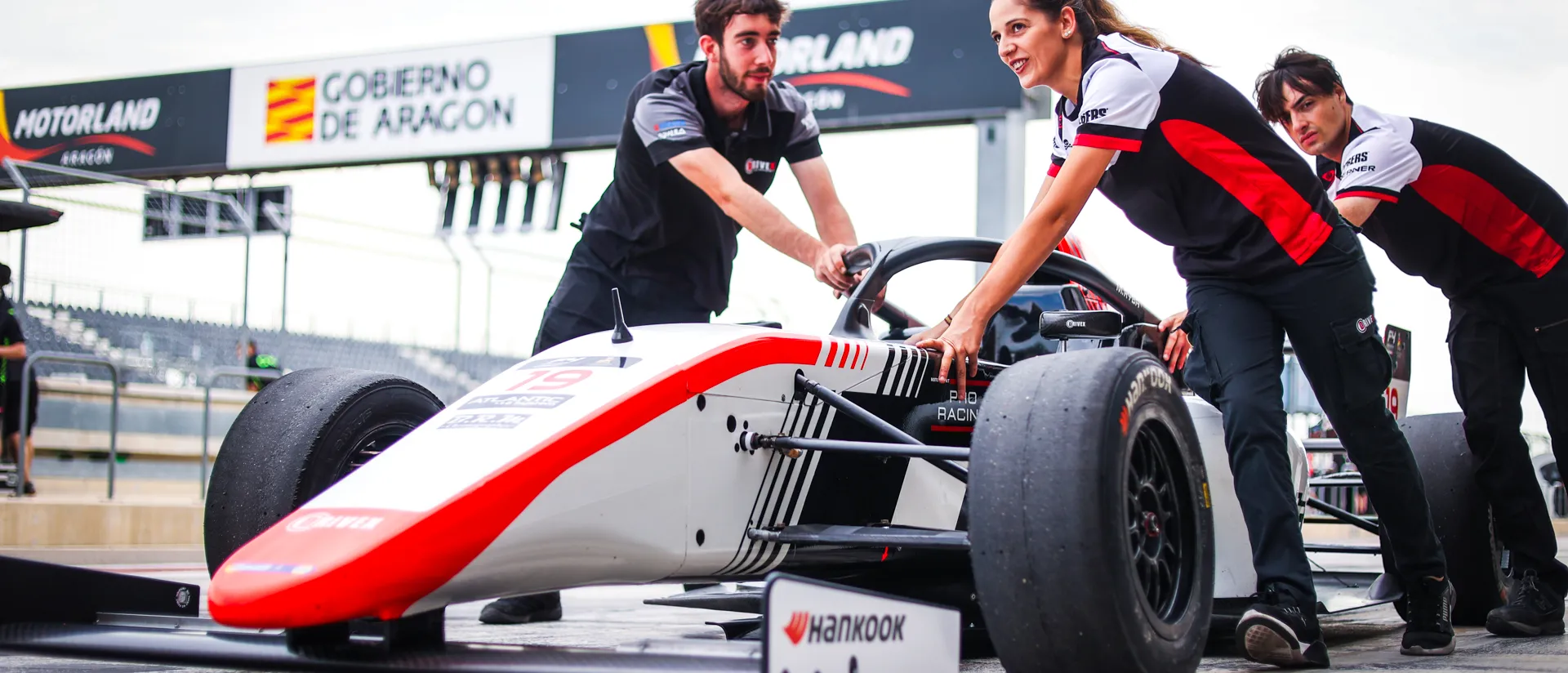 El futuro de la F1 se pone a prueba en MotorLand Aragón con el primer día del NAPA Racing Weekend El futuro de la F1 se pone a prueba en MotorLand Aragón con el primer día del NAPA Racing Weekend