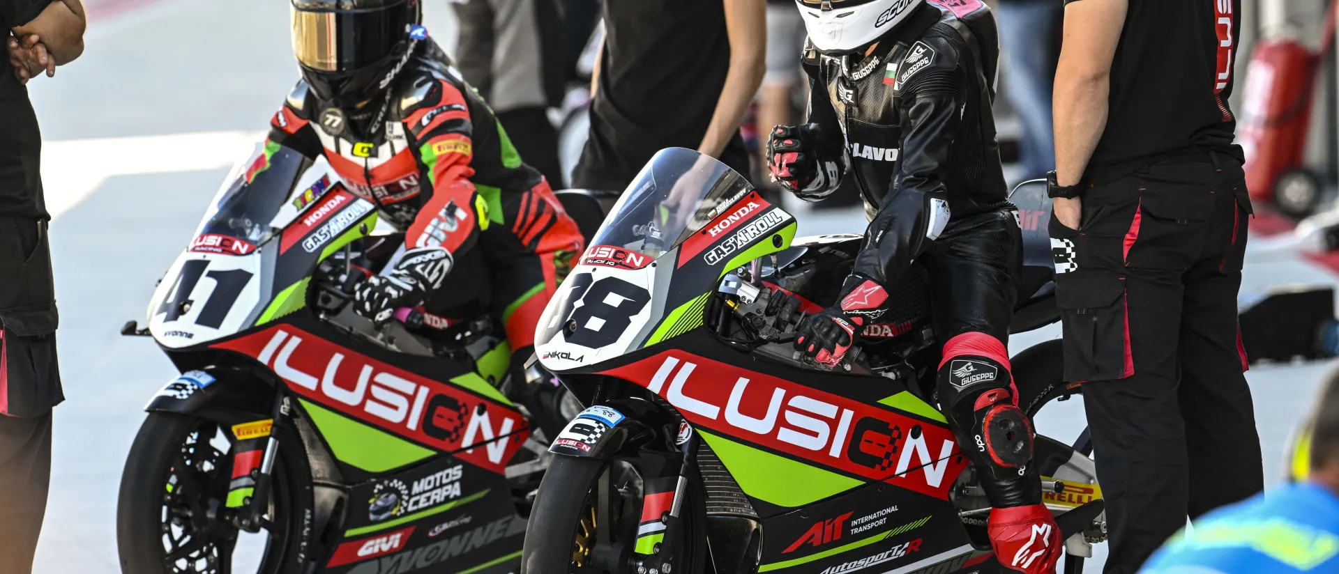 Los pilotos del FIM JuniorGP se ponen a prueba en MotorLand antes de un sábado de clasificaciones crucial