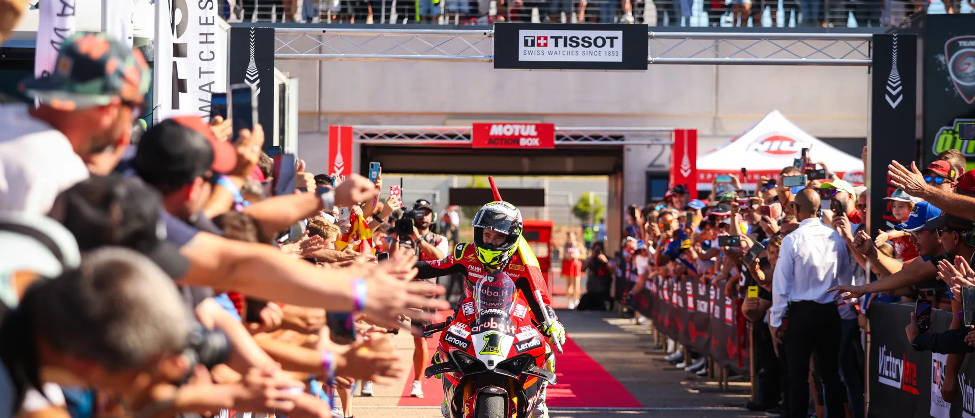 MotorLand ya huele a Superbike, una semana para la Tissot Aragón Round MotorLand ya huele a Superbike, una semana para la Tissot Aragón Round