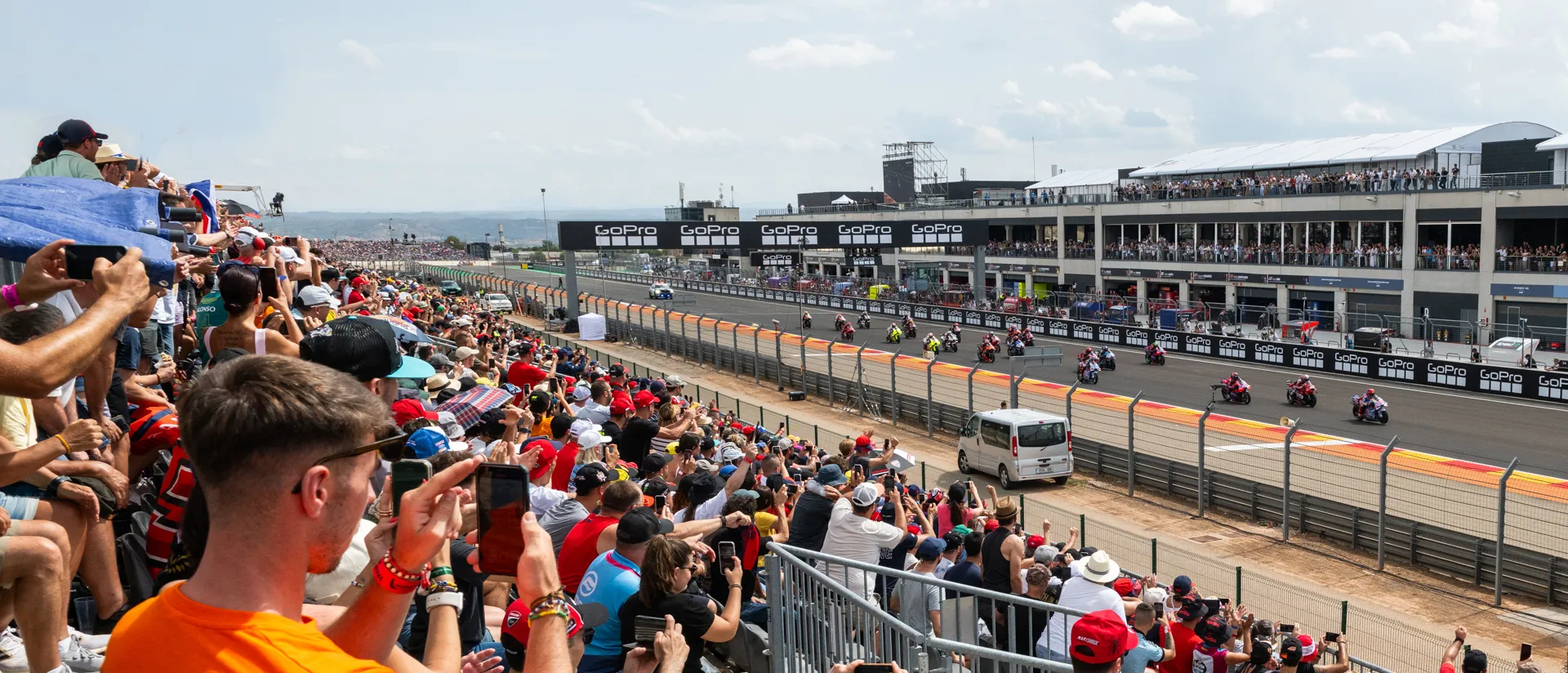 Hife conectará el Gran Premio GoPro de Aragón con autobuses de diversos puntos del país hacia MotorLand