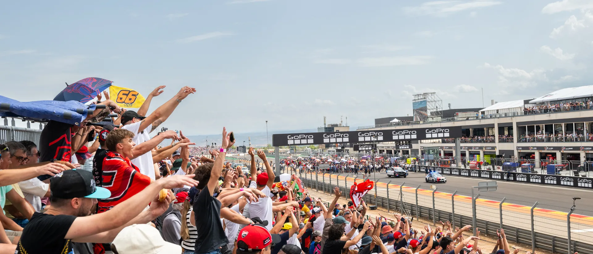 MotoGP MotorLand_FANS