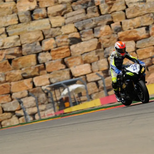 La Copa de España y el aragonés de Velocidad brindan un gran espectáculo en MotorLand