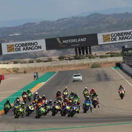 Poles de Gutiérrez, Scheib, Orradre y Sola en un emocionante arranque del Campeonato de España Cetelem de Superbike en MotorLand