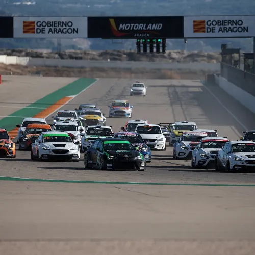 El Campeonato de España de Resistencia-GT y el Trofeo Aniversario bajan el telón en MotorLand Aragón