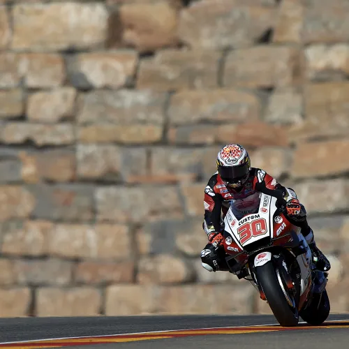 Nakagami marca el ritmo en los primeros entrenamientos libres del Gram Premio de Teruel 