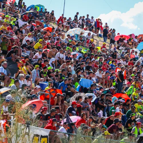 Los clubes de fans llenarán de color las gradas durante el Gran Premio Animoca Brands de Aragón de MotoGP