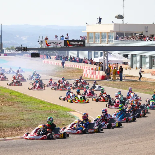 El Karting de MotorLand Aragón se viste de gala para el domingo de carreras del CEK Finetwork