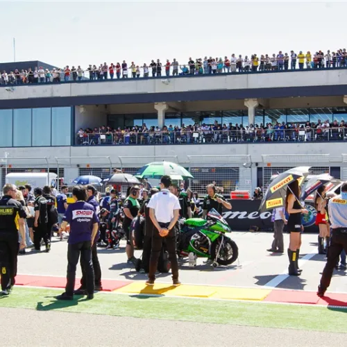 Más de 200 periodistas cubrirán la prueba de Superbikes en MotorLand, cuya señal se emitirá en 180 países