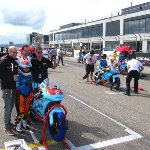 Los jóvenes talentos del Campeonato Interautonómico de Velocidad brillan en MotorLand