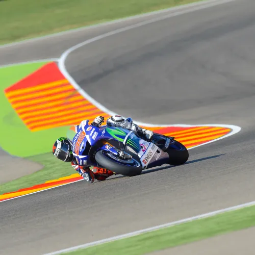Lorenzo marca el ritmo en los libres del Gran Premio Movistar de Aragón de MotoGP