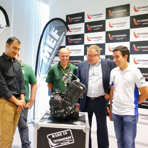 Honda, nuevo suministrador de motores de la Competición Internacional Universitaria MotoStudent
