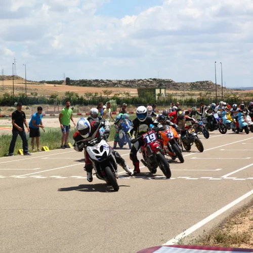 MotorLand celebra este domingo el Trofeo de Otoño y la Promo Aragón Cup de Velocidad