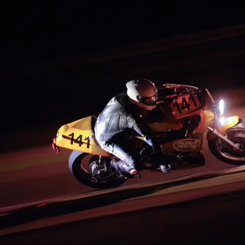 El MotorLand Classic Festival contará con competiciones internacionales de coches y motos