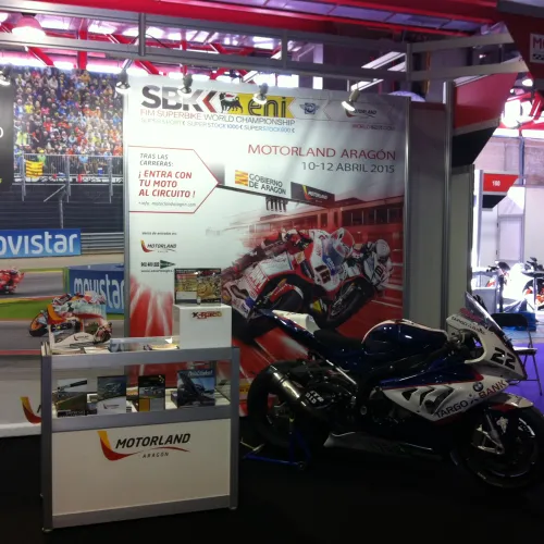MotorLand, presente en el salón MotoMadrid con la cita de Superbikes en el horizonte