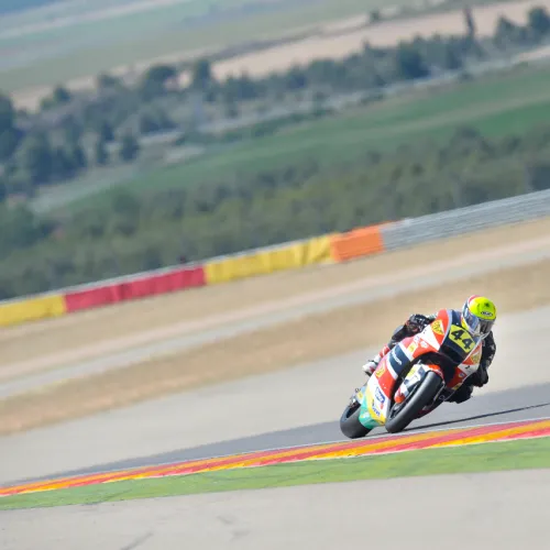 Poles para Odendaal, Morales y Dalla Porta en el FIM CEV Repsol en MotorLand 
