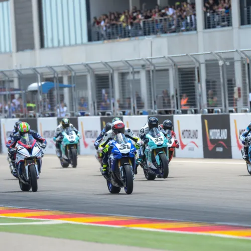 Victorias de Marcos Ramírez, Steven Odendaal y Carmelo Morales en el FIM CEV Repsol en MotorLand 