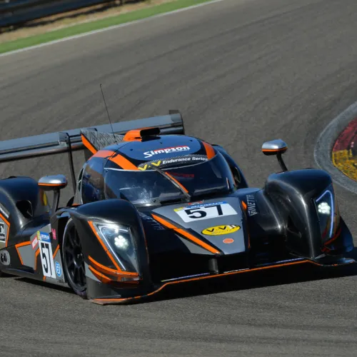 Espectáculo en MotorLand con las 8 carreras y más de 160 pilotos de las VdeV Endurance Series