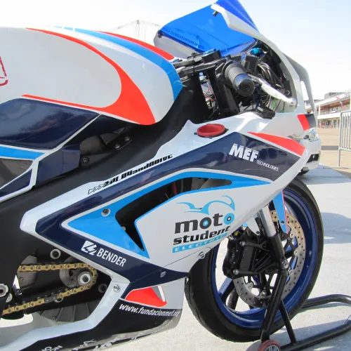 Aterrizan en MotorLand los 52 equipos de universidades internacionales que compiten en MotoStudent