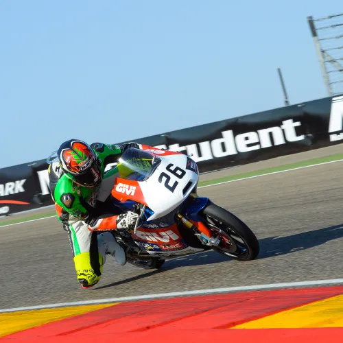 La acción se traslada a la pista en la final de MotoStudent en MotorLand