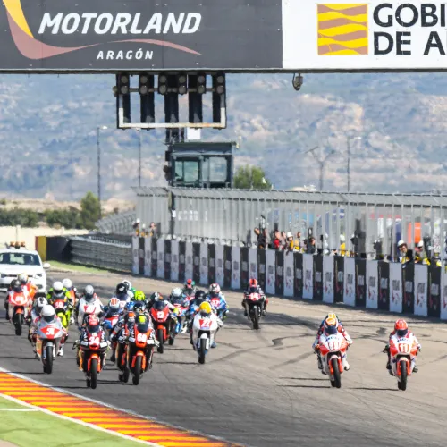 Intenso arranque del Nacional de Velocidad en MotorLand con dos carreras y mucha acción en pista