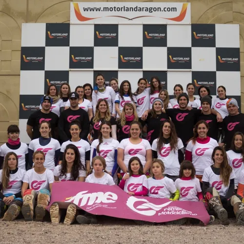 La nueva Comisión Femenina de Motociclismo se pone en marcha con un macrocampus en Motorland Aragón